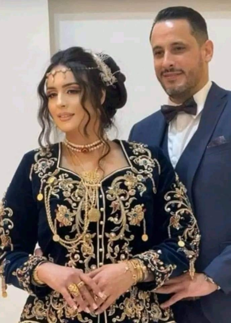 شاهد.. عريس جزائري يهدي عروسه 
