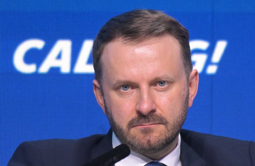 مسؤول روسي رفيع: المنظومة المالية التقليدية الغربية تتلاشى تدريجيا