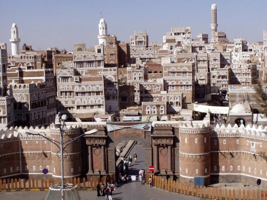 كارثة وشيكة في صنعاء.. ومصادر مصرفية تحذر