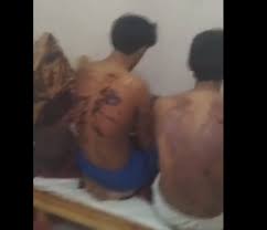 قيادي حوثي يعلق على قيام الجيش العماني بتعذيب وحشي بحق يمنيين