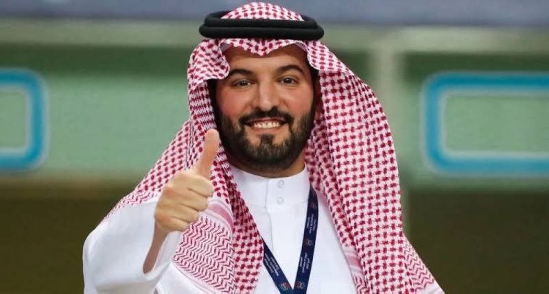 فهد بن نافل يحسم موقفه من الاستمرار في رئاسة الهلال