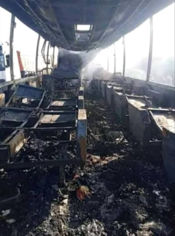 أسرار اللحظات الأخيرة في جوالات ضحايا حريق الباص بأبين