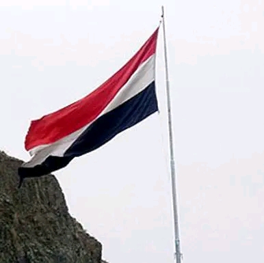 سياسي يمني يزف بشرى سارة للمواطنين في جنوب اليمن وشماله