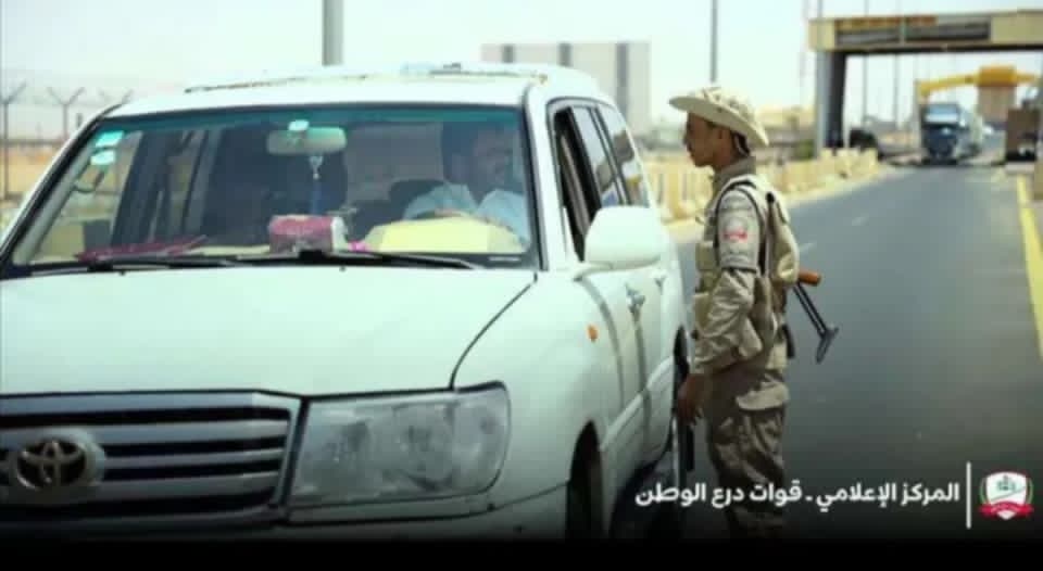 انسحاب واسع لقوات درع الوطن من عدن وتمركز استراتيجي في حضرموت