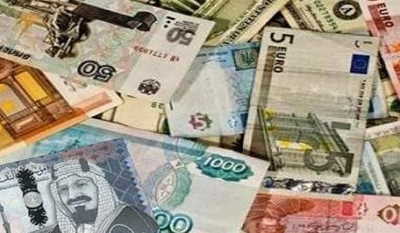 أسعار العملات العربية والأجنبية في البنوك اليوم 17-4-2024