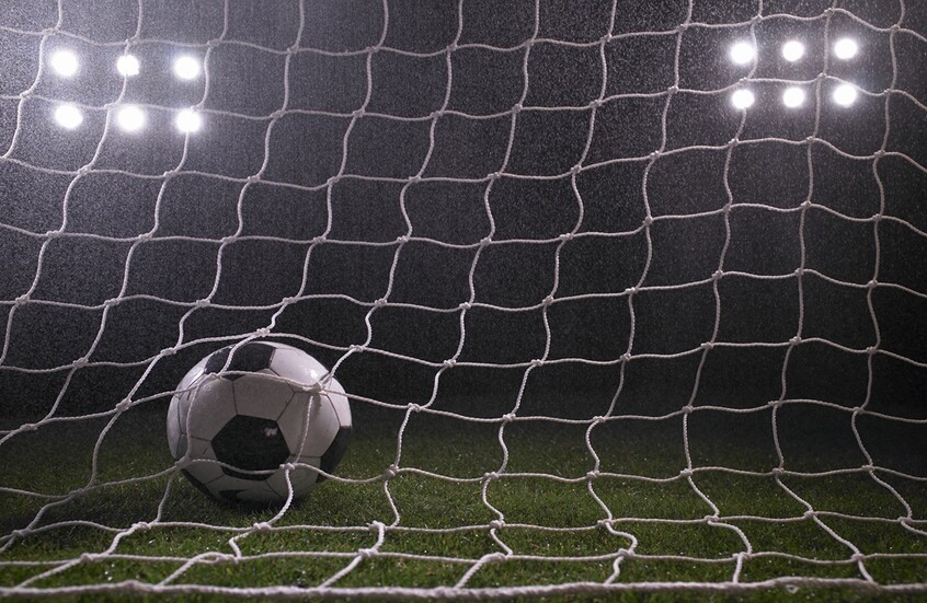 حملة دولية تدعو لمقاطعة المنتخب الإسرائيلي عبر لوحة إعلانية ضخمة في 