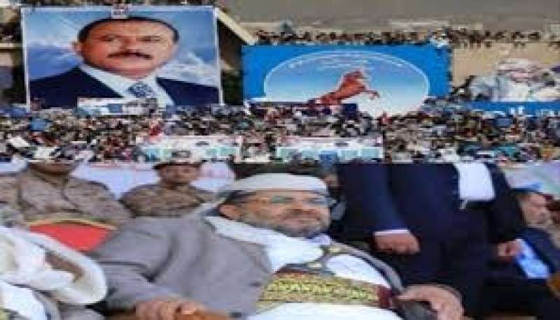 فضيحة مدوية تهز حكومة الحوثيين: وزير مؤتمري في قبضة المليشيات بتهمة الخيانة والتجسس!