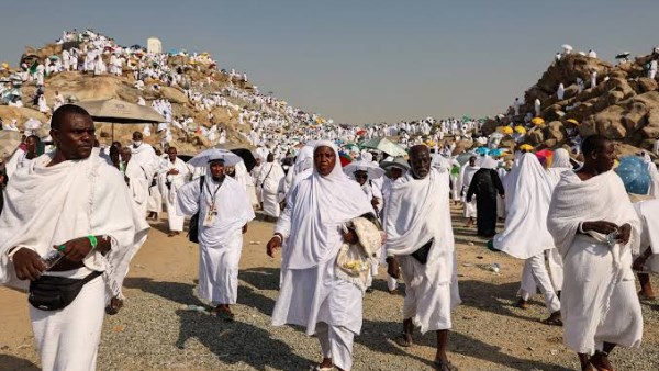 هل يجوز الحج عن والدي المتوفى؟.. دار الإفتاء تجيب
