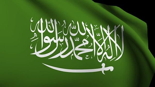 السعودية تمنع المقيمين من لبس الثوب السعودي وتحدد لهم هذا اللبس من اليوم ..وعقوبة قاسية لمن يخالف!