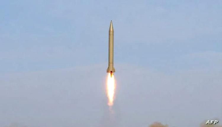 إيران تزود ذراعها في اليمن بصاروخ باليستي 