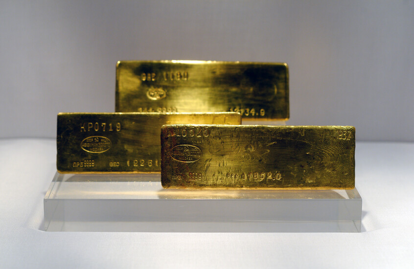 صعود الذهب متفائلا بقرار الفيدرالي الأمريكي حول الفائدة